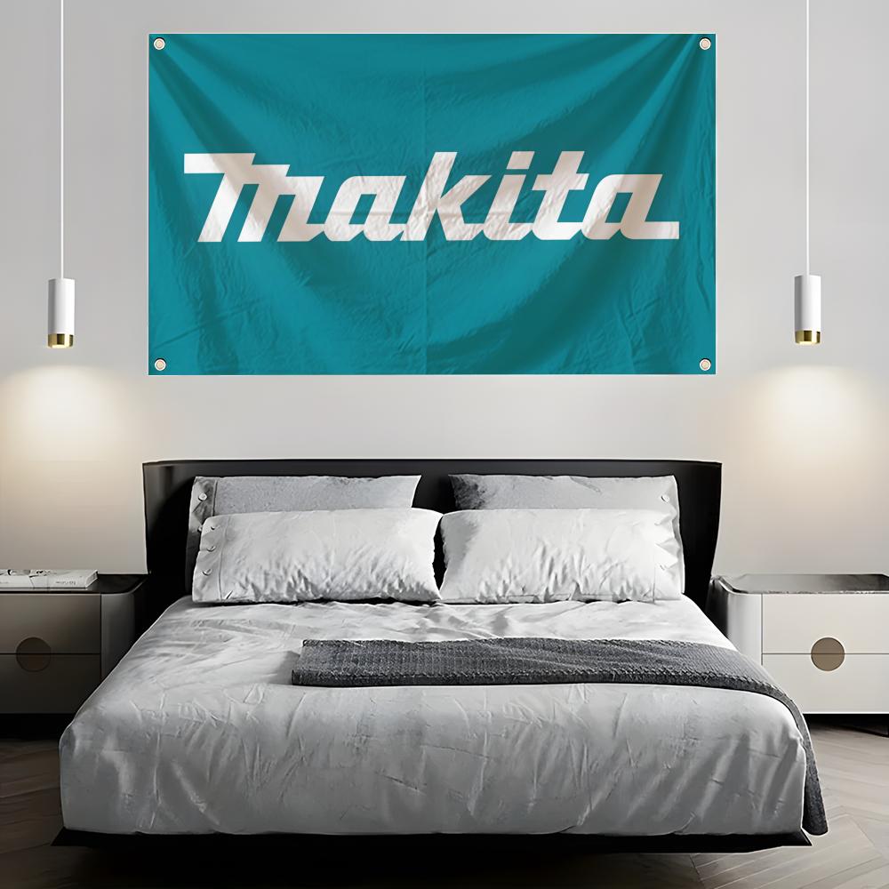 Bandiere con logo M-Makitas To - Tech Room Accessories recensione e prezzo