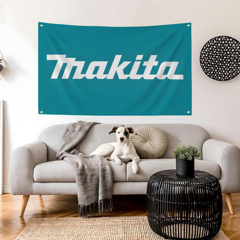 Bandiere con logo M-Makitas To - Tech Room Accessories recensione e prezzo