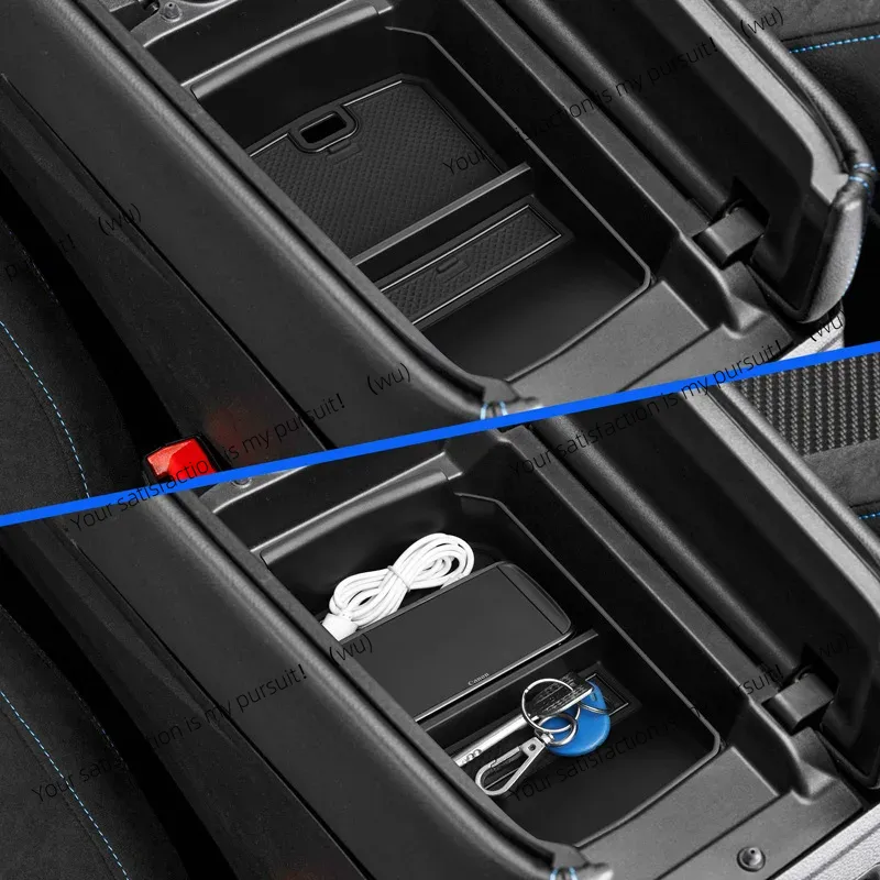 Scatola portaoggetti per bracc - Tech Accessories Storage recensione e prezzo