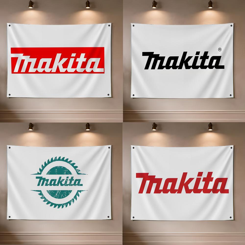 Bandiere con logo M-Makitas To - Tech Room Accessories recensione e prezzo
