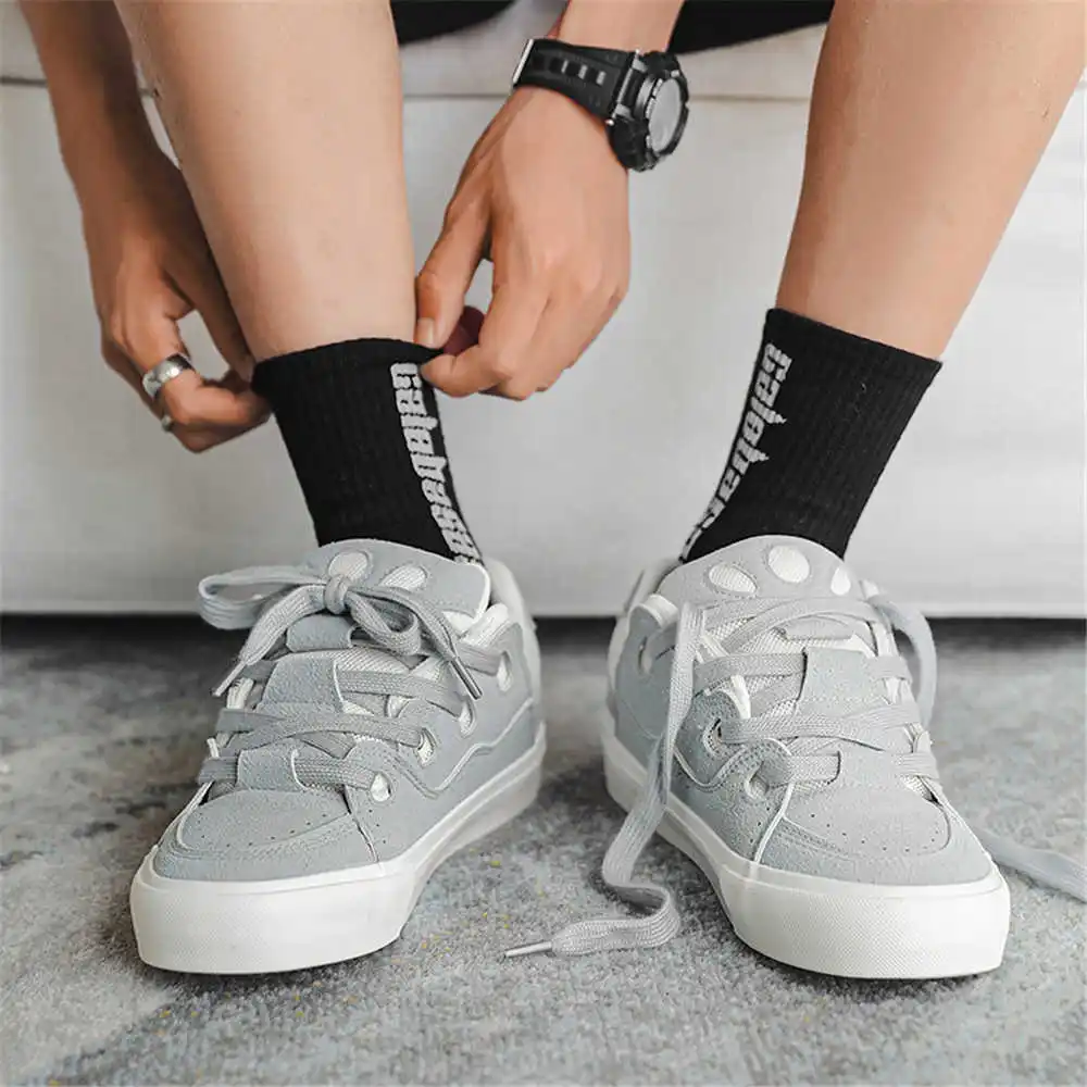 Con allacciatura Scarpe da scu - Unique Tech Accessories Gifts recensione e prezzo